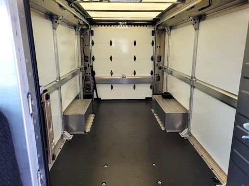 New 2025 Chevrolet Brightdrop 600 w/ Battery Pack, Max Range image 14