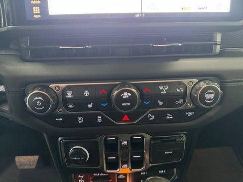 New 2026 Jeep Gladiator Mojave w/ Safety Group AWD/4WD image 3