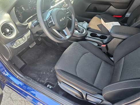 Used 2024 Kia Forte LXS w/ LXS Technology Package image 23