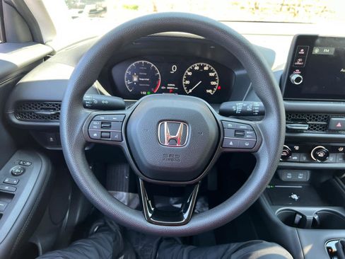 Used 2026 Honda HR-V LX image 17