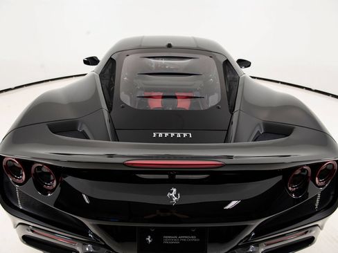 Certified 2020 Ferrari F8 Tributo RWD image 26