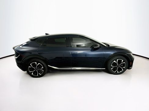 Used 2023 Kia EV6 Wind RWD image 10