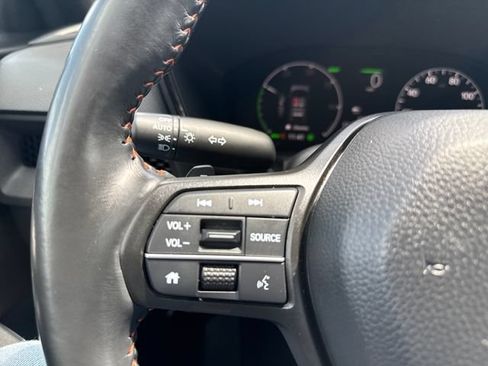 Used 2023 Honda CR-V Sport image 25