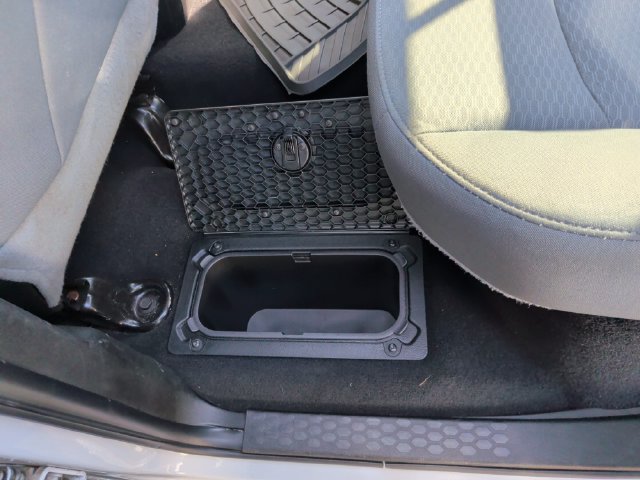 Used 2019 RAM 1500 Classic SLT RWD image 30