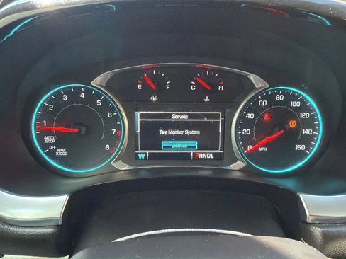 Used 2019 Chevrolet Traverse LT w/ LPO, Blackout Package image 16