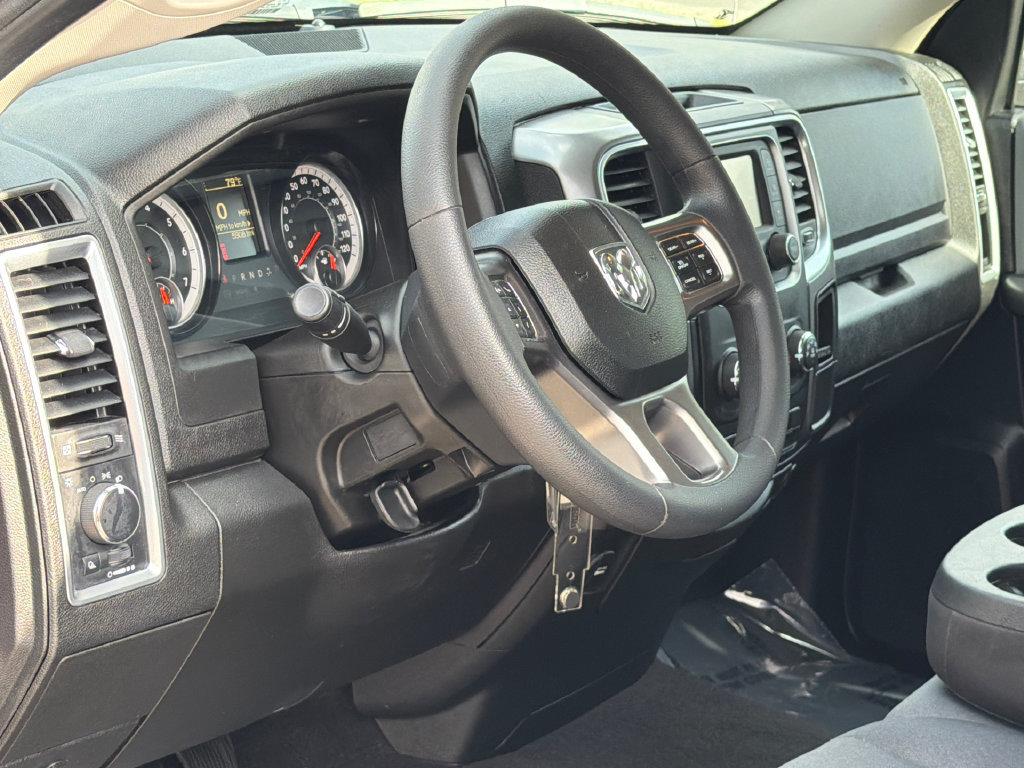 Used 2024 RAM 1500 Classic SLT AWD/4WD image 13