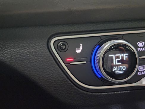 Used 2020 Audi Q5 2.0T Premium w/ Convenience Package image 8