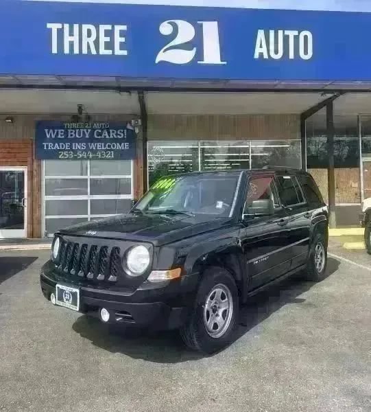 Used 2012 Jeep Patriot Sport FWD image 1