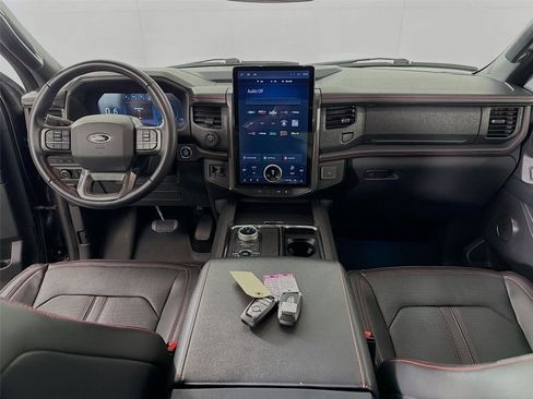 Used 2023 Ford Expedition Limited AWD/4WD image 23