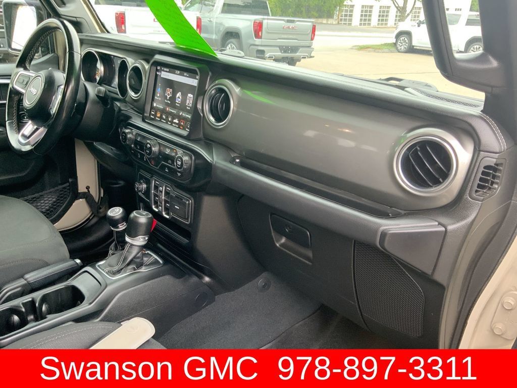 Used 2022 Jeep Gladiator Overland AWD/4WD image 30