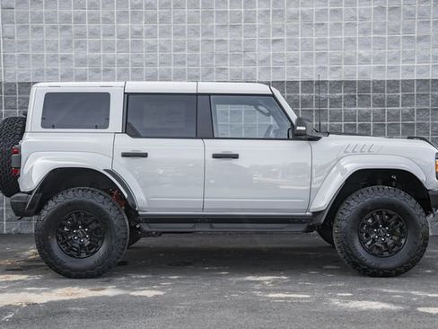 New 2026 Ford Bronco Raptor AWD/4WD image 4