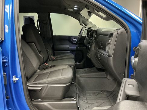 Used 2025 Chevrolet Silverado 1500 Custom AWD/4WD image 32