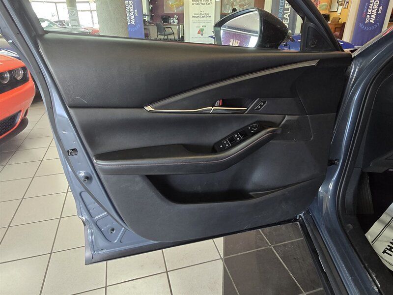 Used 2025 MAZDA CX-30 AWD 2.5 S w/ Preferred Package image 7