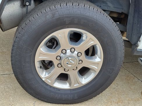 Used 2025 RAM 2500 Big Horn AWD/4WD image 5