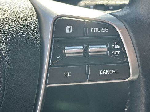 Used 2020 Kia Sorento S FWD image 25