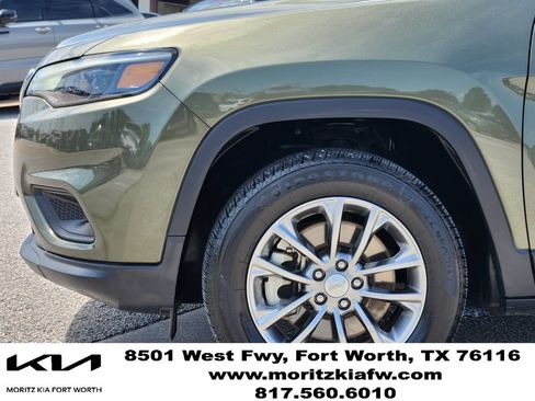 Used 2021 Jeep Cherokee Latitude Lux w/ Comfort/Convenience Group AWD/4WD image 8