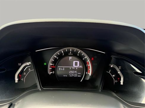 Used 2018 Honda Civic Sport image 41