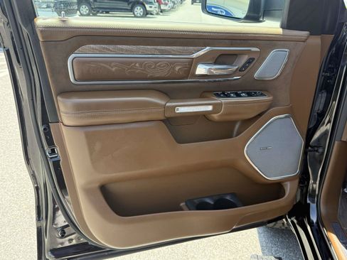 Used 2023 RAM 1500 Limited AWD/4WD image 15
