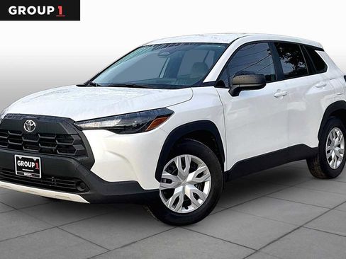 Used 2026 Toyota Corolla Cross L FWD image 1