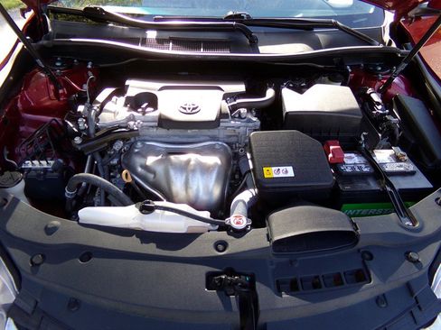 Used 2017 Toyota Camry SE image 47