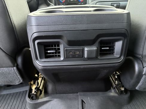 Used 2020 Chevrolet Silverado 1500 RST AWD/4WD image 18