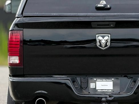 Used 2014 RAM 1500 Sport w/ Sport Premium Group AWD/4WD image 13
