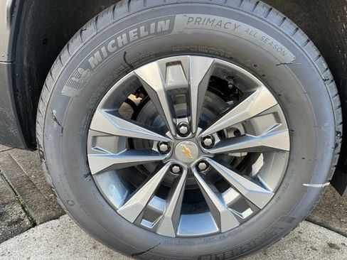 New 2026 Chevrolet Equinox LT image 13