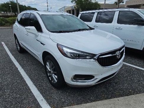 Used 2020 Buick Enclave Essence w/ LPO, Floor Liner Package FWD image 3