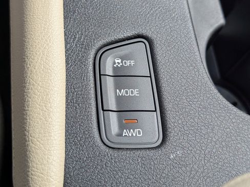 Used 2019 Cadillac XT5 Luxury image 25