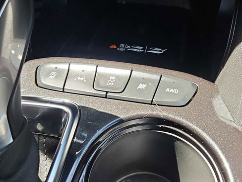 Used 2024 Chevrolet TrailBlazer LT w/ Convenience Package AWD/4WD image 17