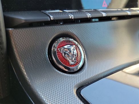 Used 2016 Jaguar F-TYPE S image 20