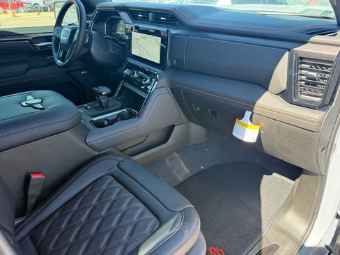 New 2025 GMC Sierra 1500 AT4 w/ AT4 Premium Package image 31