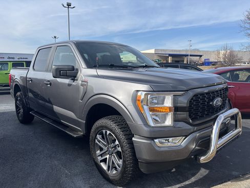Used 2021 Ford F150 XL w/ STX Appearance Package image 3
