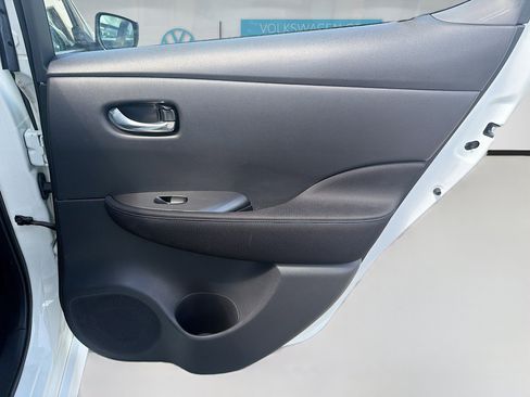 Used 2022 Nissan Leaf S Plus image 30