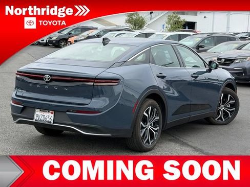 Used 2026 Toyota Crown AWD/4WD image 4