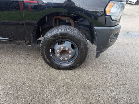 Used 2024 RAM 3500 Tradesman w/ Max Tow Package RWD image 4