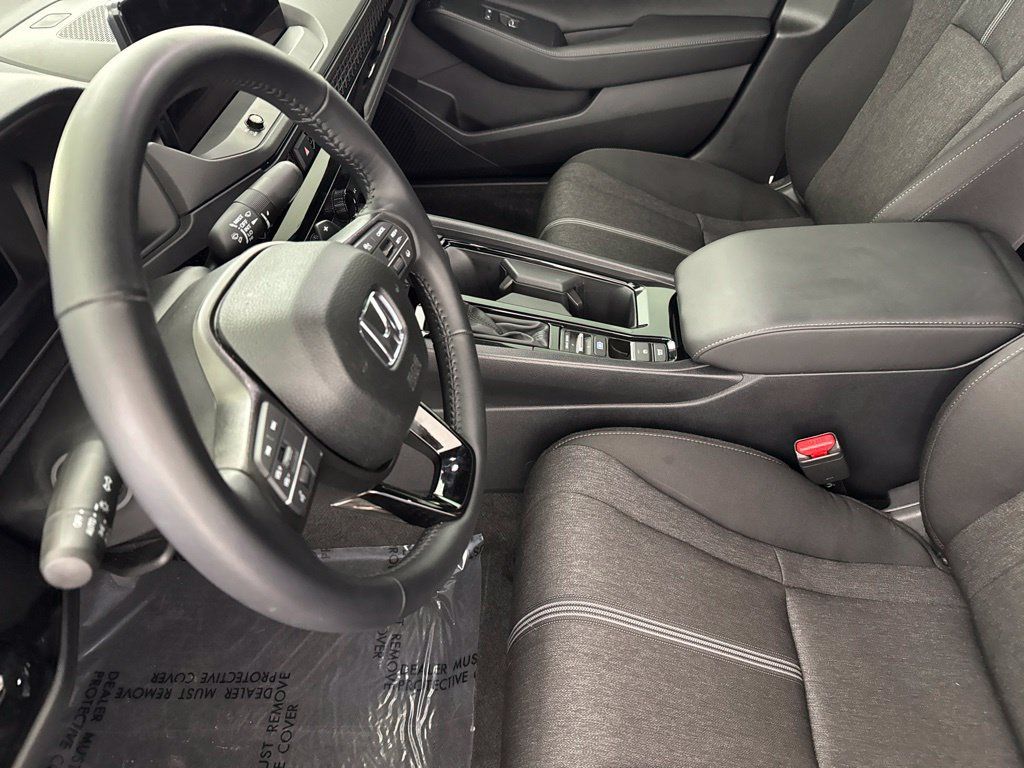 Used 2025 Honda Accord Sport image 22