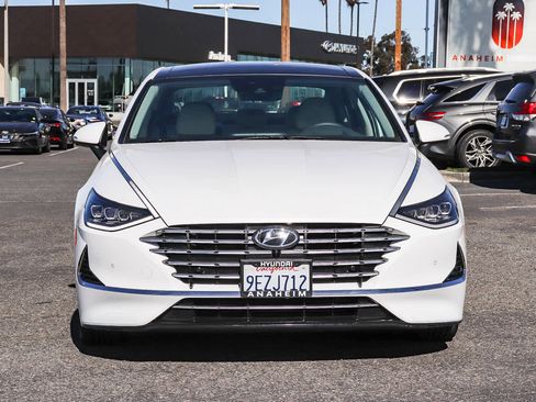 Used 2023 Hyundai Sonata Limited image 2