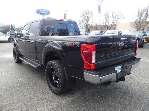 Certified 2022 Ford F250 Lariat w/ Chrome Package image 3