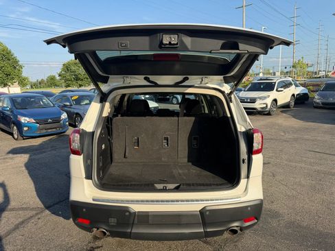 Used 2019 Subaru Ascent Premium AWD/4WD image 36