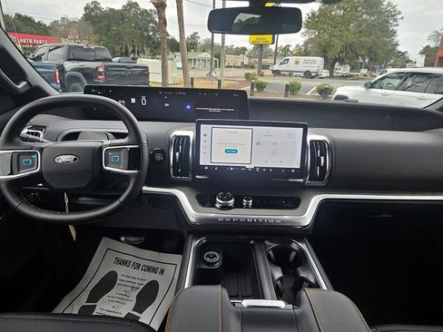 New 2026 Ford Expedition Tremor image 6