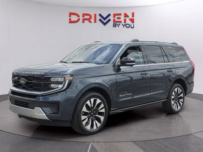 Used 2025 Ford Expedition Platinum w/ Driver's Package
