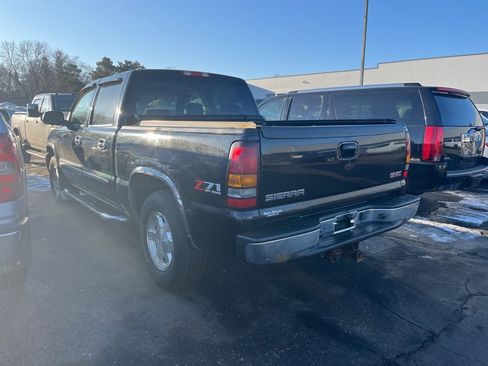 Used 2005 GMC Sierra 1500 SLT w/ Light Duty Power Package image 3