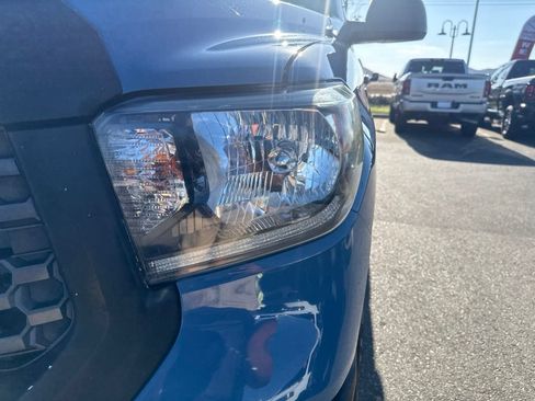 Used 2019 Toyota Tundra SR5 w/ SR5 Upgrade Package RWD image 12