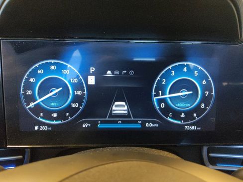 Used 2024 Hyundai Elantra SEL w/ Convenience Package image 23