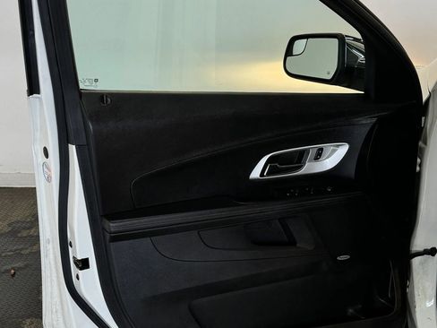 Used 2013 Chevrolet Equinox LT FWD image 14