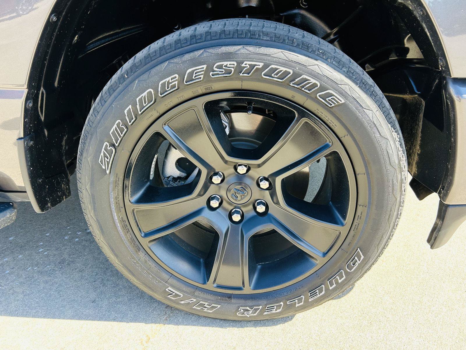 Used 2023 RAM 1500 Big Horn AWD/4WD image 40