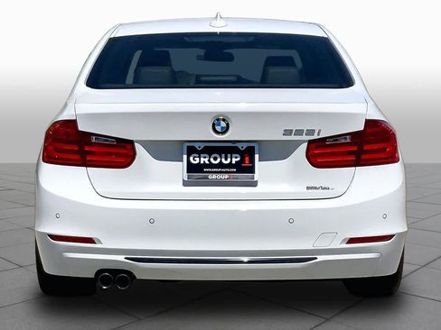 Used 2015 BMW 328i Sedan RWD image 4