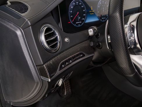 Used 2020 Mercedes-Benz S 63 AMG 4MATIC Sedan image 31