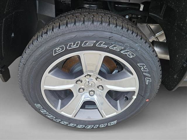Used 2026 RAM 1500 Express RWD image 10